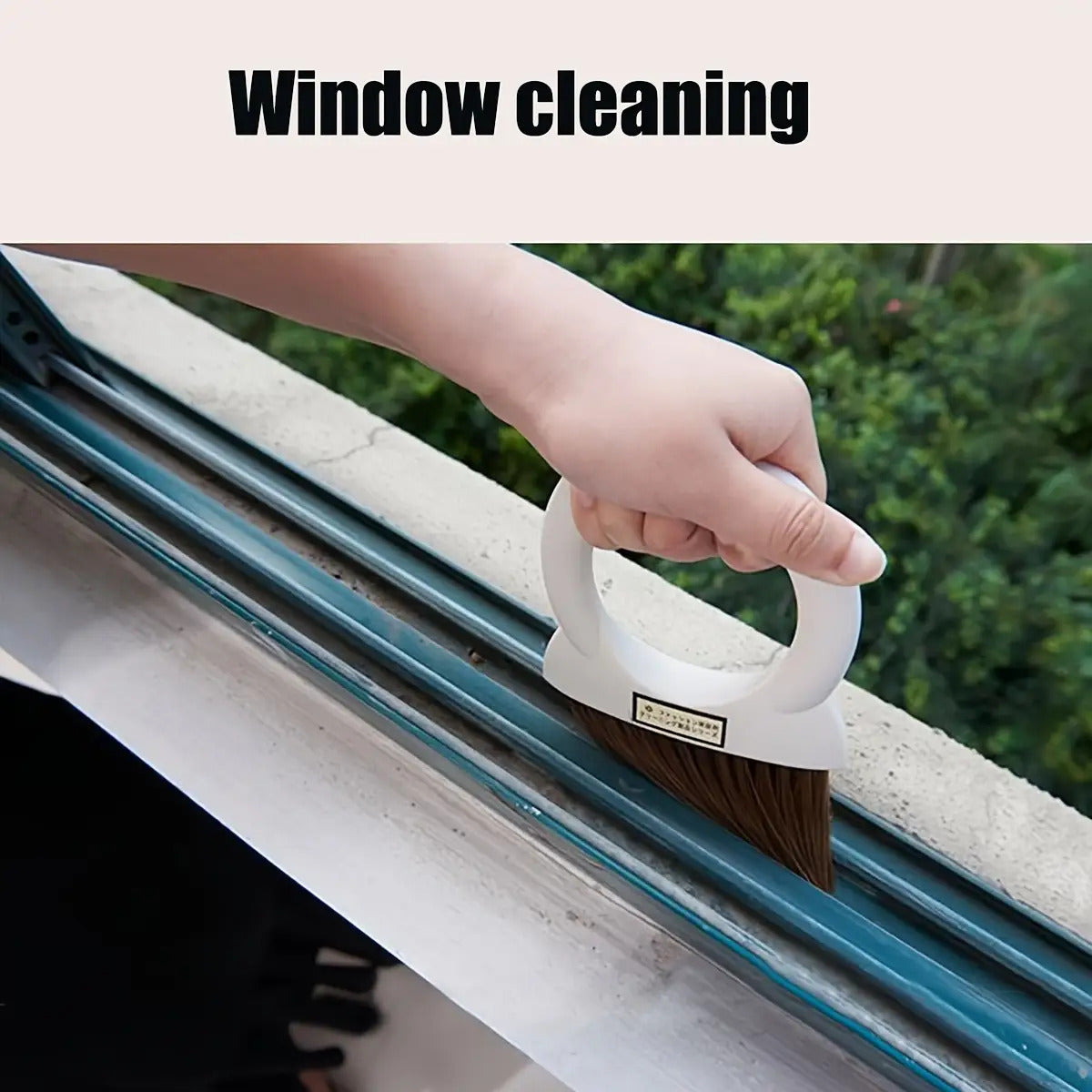 1pc a Portable Dustpan And Brush Kit Designed for Hard Surfaces - a Versatile Mini Broom Featuring a Plastic Handle Suitable for Cleaning in The, Living Room, Bedroom, Bathroom, And for Dusting Keyboards
